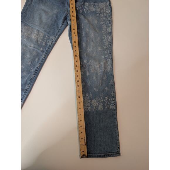 Sundance Women's Bella Etched Floral Print Straight Jeans Size 28 Boho - Picture 7 of 14